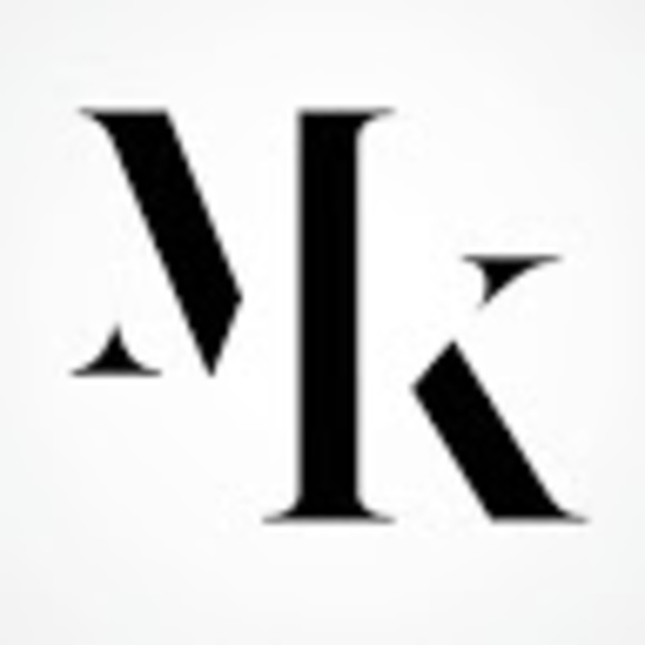 Meet your Posher, Maria - Picture 1 of 1